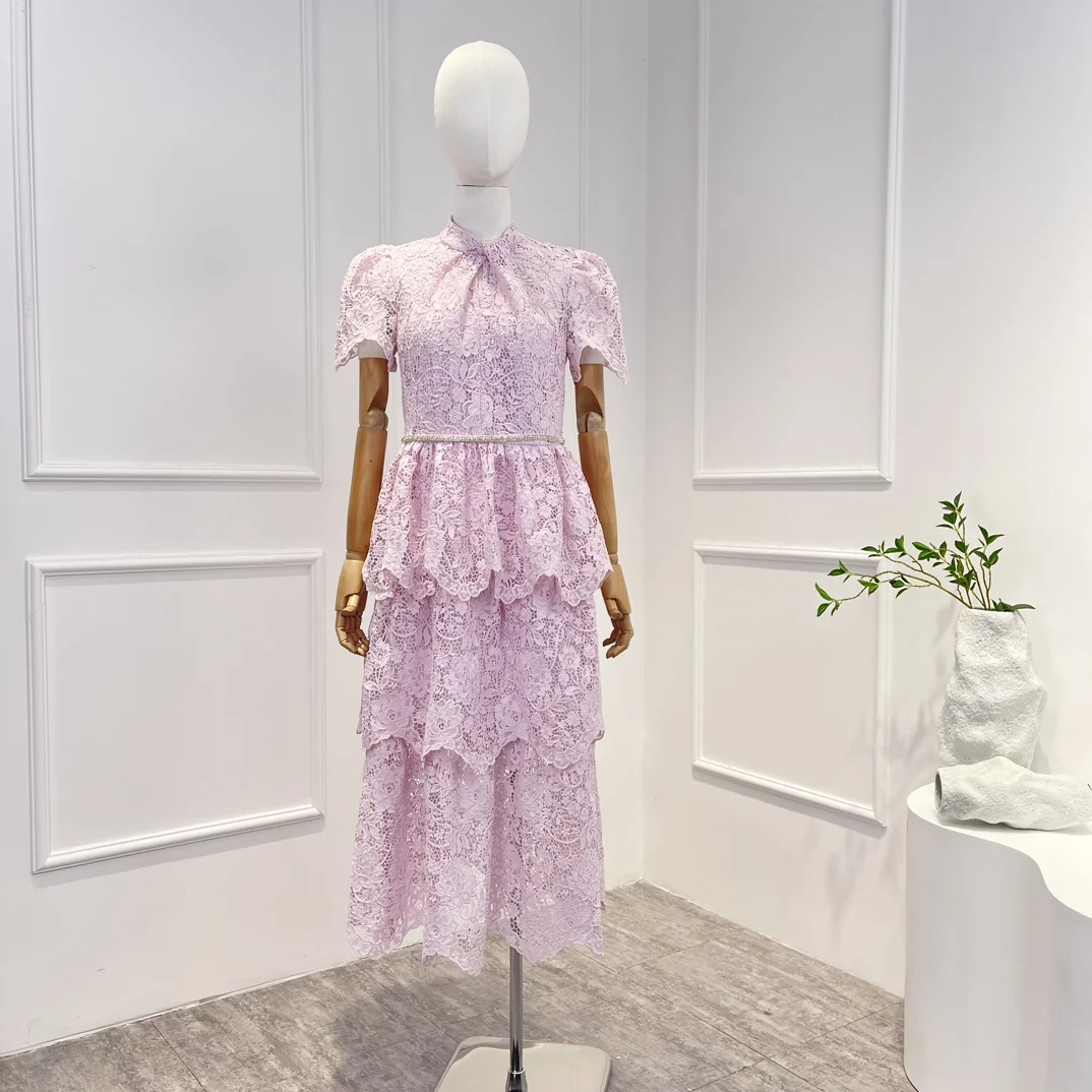 New Collection High Quality Solid Pink White Hollow Out Short Puff Sleeve A-Line Women Vintage Midi Dress Spring Summer
New Collection High Quality Solid Pink White Hollow Out Short Puff Sleeve A-Line Women Vintage Midi Dress Spring Summer