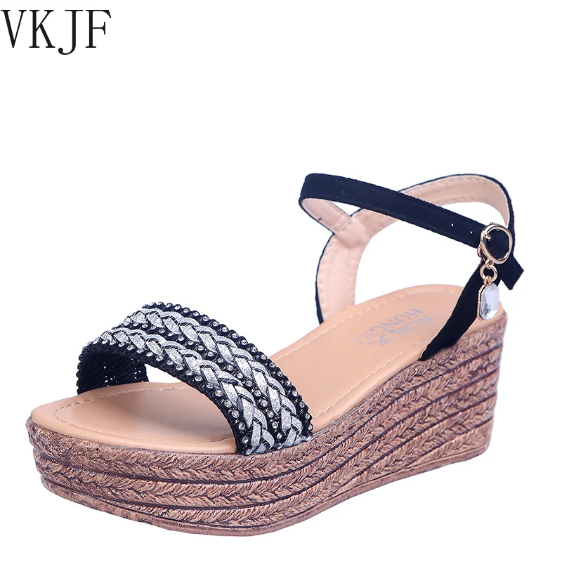 2022 High Heels Women Summer Shoes Wedges Bohemian Women Sandals Flat Platforms Diamond Beach Sandles Open Toe Women Shoes 
2022 High Heels Women Summer Shoes Wedges Bohemian Women Sandals Flat Platforms Diamond Beach Sandles Open Toe Women Shoes