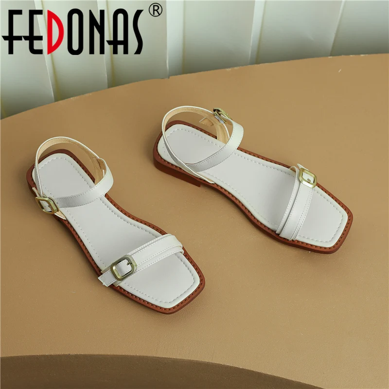 FEDONAS Summer New Arrival Women Sandals Low Heels Buckle Strap Genuine Leather Concise Basic Casual Office Working Shoes Woman
FEDONAS Summer New Arrival Women Sandals Low Heels Buckle Strap Genuine Leather Concise Basic Casual Office Working Shoes Woman