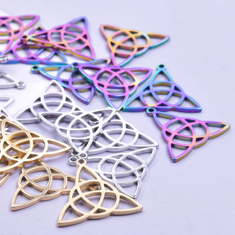 5pcs/Lot Triquetra Symbol Stainless Steel Silver Tone Charm Pendants DIY Handmade Makings Necklaces Jewelry Supplies Accessories
5pcs/Lot Triquetra Symbol Stainless Steel Silver Tone Charm Pendants DIY Handmade Makings Necklaces Jewelry Supplies Accessories