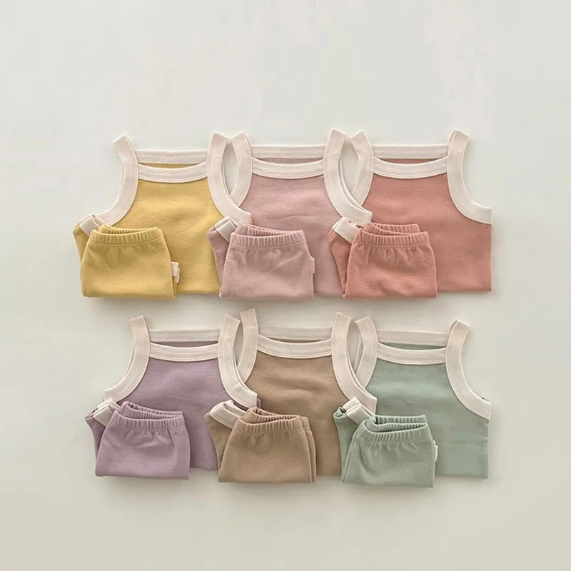 Kid Summer Suspenders Vest Suit Boy Girl Baby Simple Casual Sleeveless Tops+Shorts +Hairband 3pcs Infant Cotton Waistcoats Set
Kid Summer Suspenders Vest Suit Boy Girl Baby Simple Casual Sleeveless Tops+Shorts +Hairband 3pcs Infant Cotton Waistcoats Set
