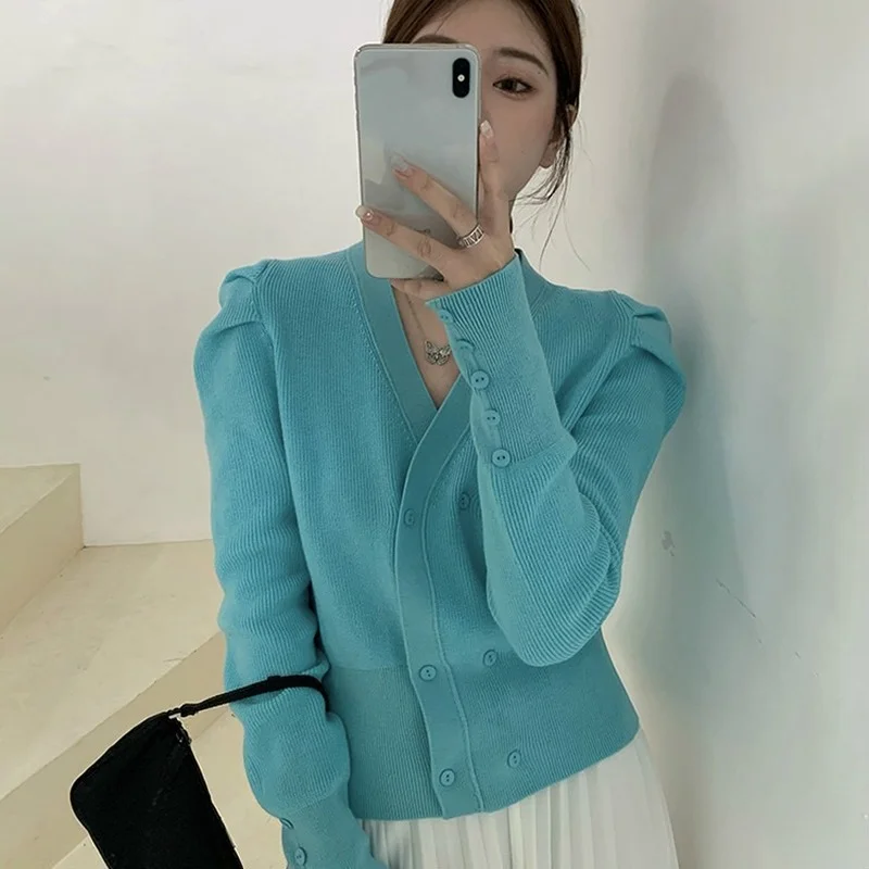 2022 New Autumn New Women Knitwear Coat Korean Puff Long Sleeve V-neck Slim Short Knitted Cardigan Sweater Jacket Cardigan Women
2022 New Autumn New Women Knitwear Coat Korean Puff Long Sleeve V-neck Slim Short Knitted Cardigan Sweater Jacket Cardigan Women