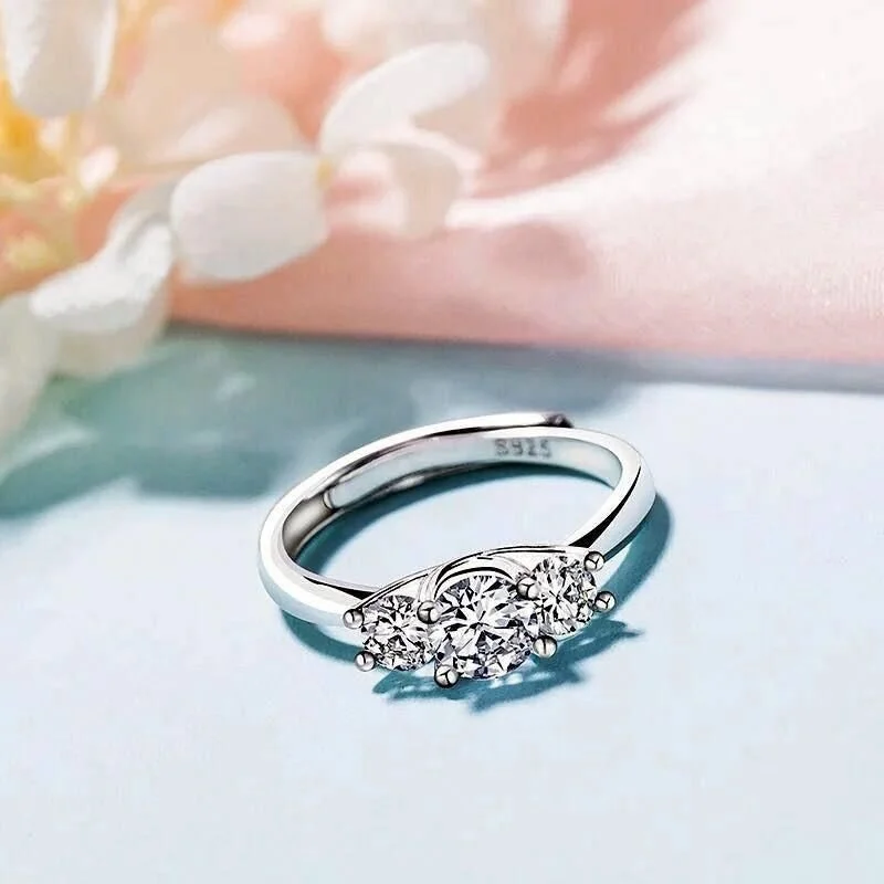 Copy Three Lives and Three Lives Mozang Imitation Ring to Give Girlfriend An Elegant Wedding Gift Ring Envio Gratis
Copy Three Lives and Three Lives Mozang Imitation Ring to Give Girlfriend An Elegant Wedding Gift Ring Envio Gratis