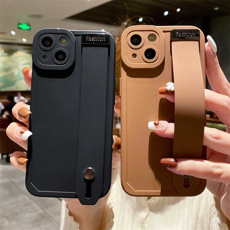 For iPhone 12 13 11 Pro Max XR XS X XS Max 7 8 Plus Candy Color Wrist Strap Holder Soft Silicone Shockproof Bumper Back Cover
For iPhone 12 13 11 Pro Max XR XS X XS Max 7 8 Plus Candy Color Wrist Strap Holder Soft Silicone Shockproof Bumper Back Cover