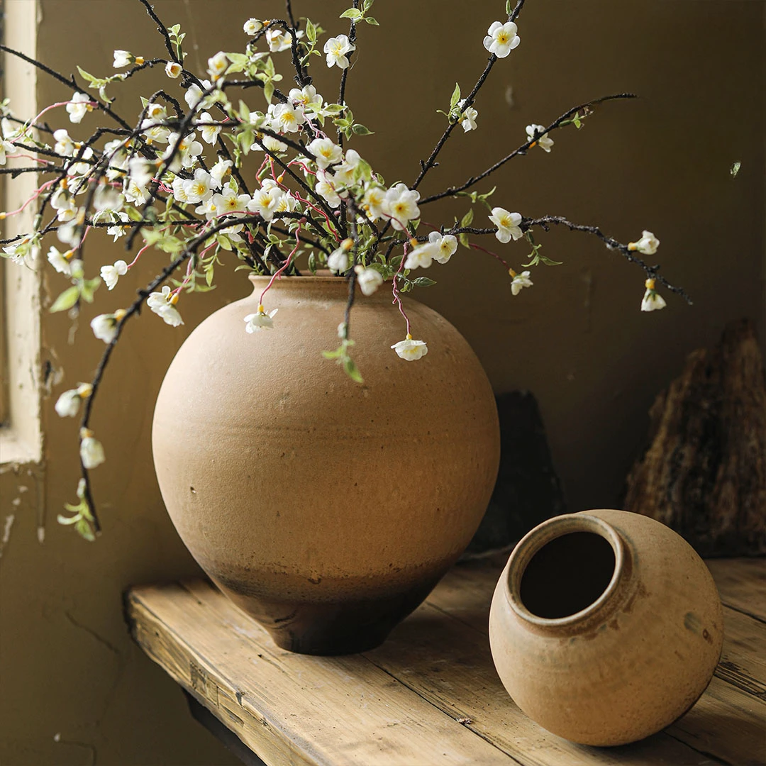 The product can be customized.Zen Rough Pottery Handmade Art Ceramic Vase Interior Decoration Decoration Retro
The product can be customized.Zen Rough Pottery Handmade Art Ceramic Vase Interior Decoration Decoration Retro