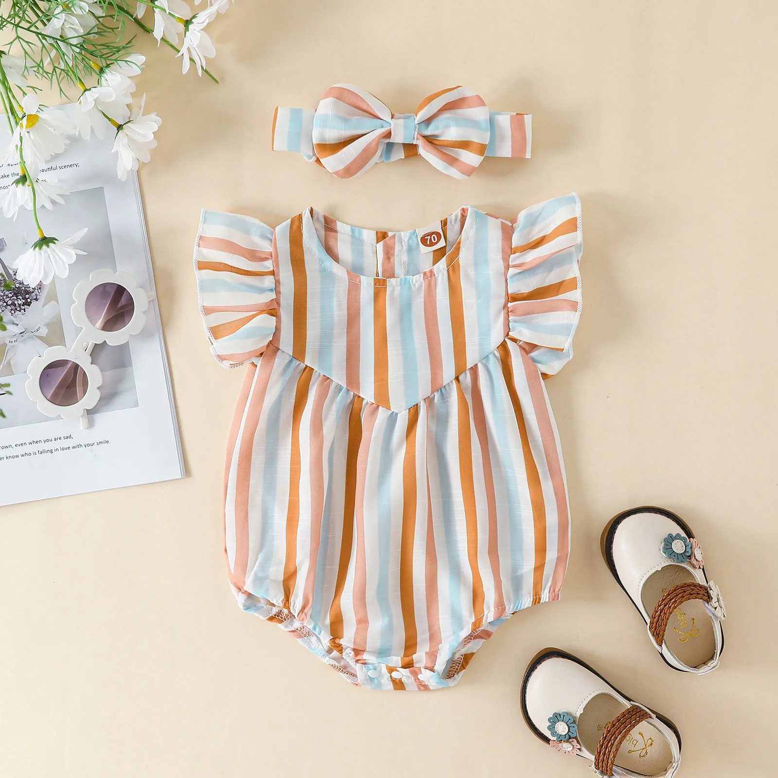 Infant Girls Jumpsuits Fly Sleeve Striped Printed Pullover Romper Newborn Bodysuits Headbands Set Bottoms 2t Girls Jumpsuits
Infant Girls Jumpsuits Fly Sleeve Striped Printed Pullover Romper Newborn Bodysuits Headbands Set Bottoms 2t Girls Jumpsuits