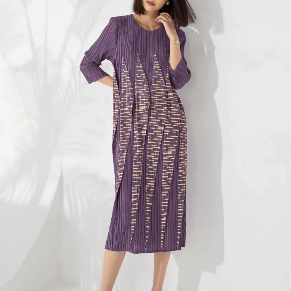 Miyake Pleated Fashion Loose Plus Size Dress New 2023 Fall Round Neck Seven-quarter Sleeve Hot Gold Mid-length Dress Temperament
Miyake Pleated Fashion Loose Plus Size Dress New 2023 Fall Round Neck Seven-quarter Sleeve Hot Gold Mid-length Dress Temperament