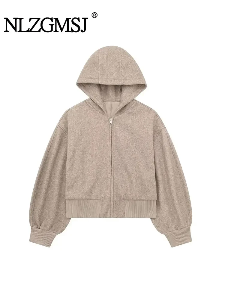 Женская мягкая короткая куртка-пилот с капюшоном Nlzgmsj TRAF 2024, пальто на молнии, винтажные осенне-зимние повседневные свободные топы с длинным рукавом
Женская мягкая короткая куртка-пилот с капюшоном Nlzgmsj TRAF 2024, пальто на молнии, винтажные осенне-зимние повседневные свободные топы с длинным рукавом