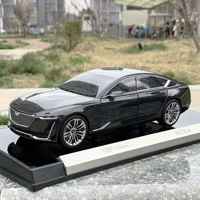 Die-casting 1:18 Scale Simulation Alloy Car Cadillac Ct8 Concept Vehicle Model Collection Display Home Bar Decoration Toys Car
Die-casting 1:18 Scale Simulation Alloy Car Cadillac Ct8 Concept Vehicle Model Collection Display Home Bar Decoration Toys Car