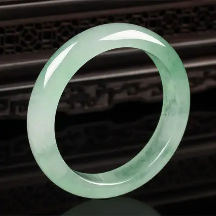 zheru jewelry natural Burmese jadeite 54mm-64mm light color bracelet elegant princess jewelry best gift
zheru jewelry natural Burmese jadeite 54mm-64mm light color bracelet elegant princess jewelry best gift