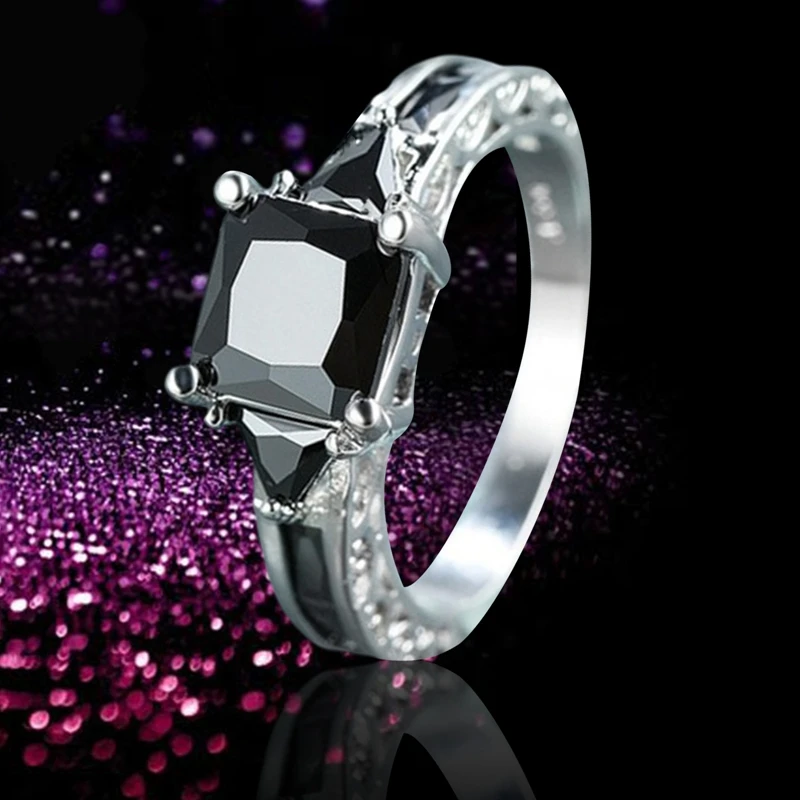 Delicate Silver Color Trendy Ring for Women Elegant Princess Cut Inlaid Black Zircon Stones Wedding Ring Engagement Jewelry
Delicate Silver Color Trendy Ring for Women Elegant Princess Cut Inlaid Black Zircon Stones Wedding Ring Engagement Jewelry
