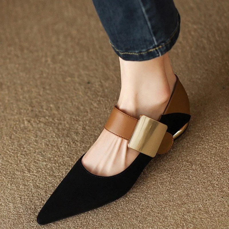 

2023 Nature Suede High Thick Heels SmallHut New 2023 Spring Black Apricot Square Toe Pumps Elegant Lady Metal Decoration Shoes