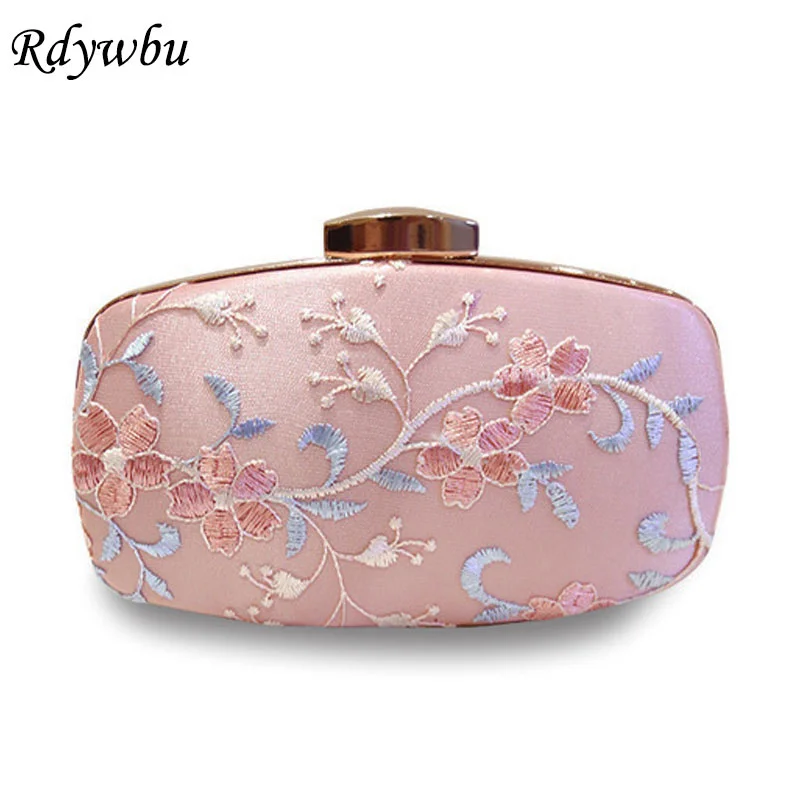 National Flowers Embroidery Evening Bag Women Fashion Day Clutches Girls Party Wedding Chain Shoulder Bag B125
National Flowers Embroidery Evening Bag Women Fashion Day Clutches Girls Party Wedding Chain Shoulder Bag B125