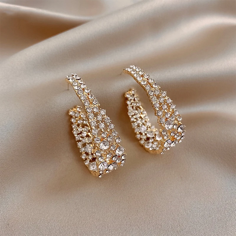 Earrings Personality Women's Jewelry Full Nail Advanced Exaggerated Trendy Ear New Light Luxury Earrings Graceful
Earrings Personality Women's Jewelry Full Nail Advanced Exaggerated Trendy Ear New Light Luxury Earrings Graceful