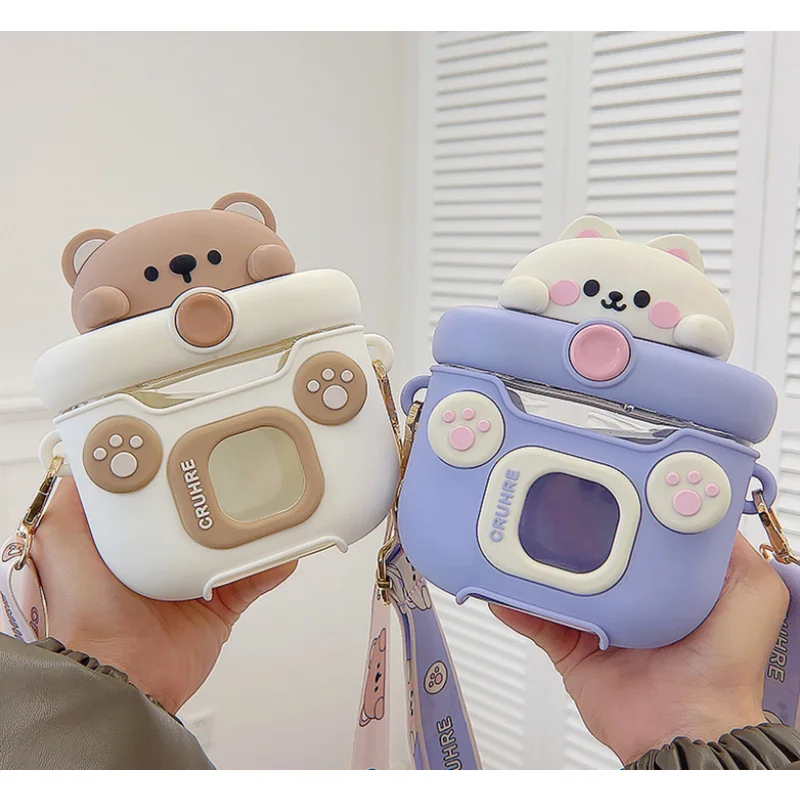 Kawaii Bear Kettle Straw Water Bottle 550ML Cute Children Water Cup Large Capacity Plastic Straw Drinking Cup Child for School
Kawaii Bear Kettle Straw Water Bottle 550ML Cute Children Water Cup Large Capacity Plastic Straw Drinking Cup Child for School