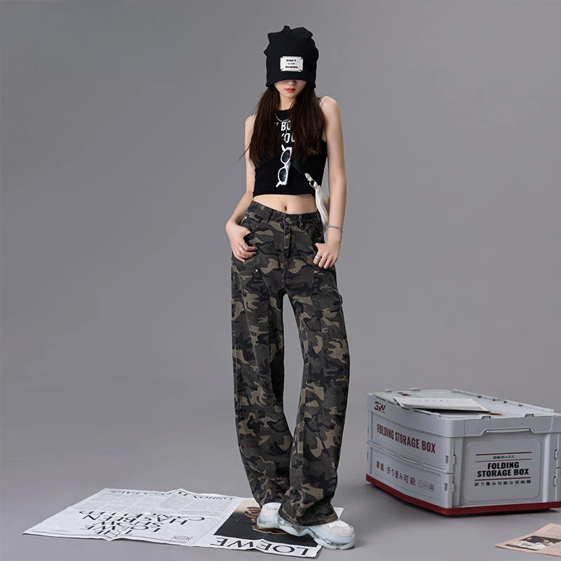 European and American Style Hot Girl Camouflage Casual Jeans Women's Workwear Straight Army Green Design High Street Pants
European and American Style Hot Girl Camouflage Casual Jeans Women's Workwear Straight Army Green Design High Street Pants