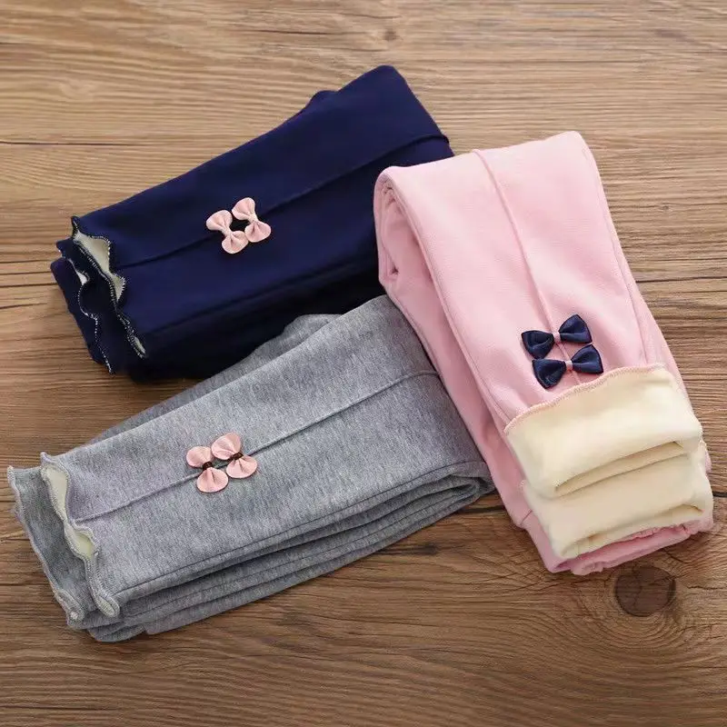 2022 Winter Girl Legging Pants Fleece and Thicken Trousers Baby Cotton Warm Leggings for Kids 2 to 9T
2022 Winter Girl Legging Pants Fleece and Thicken Trousers Baby Cotton Warm Leggings for Kids 2 to 9T