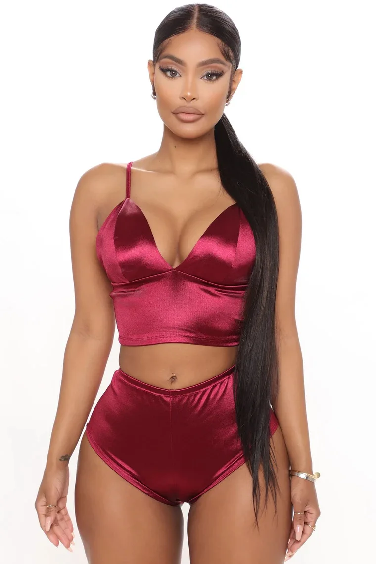 Women Fashion Sexy Underwear Seamless Panties Push Up Bra Underwear Set Wine Red Satin Open Breast Bra Exotic Clothing Set of 2
Women Fashion Sexy Underwear Seamless Panties Push Up Bra Underwear Set Wine Red Satin Open Breast Bra Exotic Clothing Set of 2