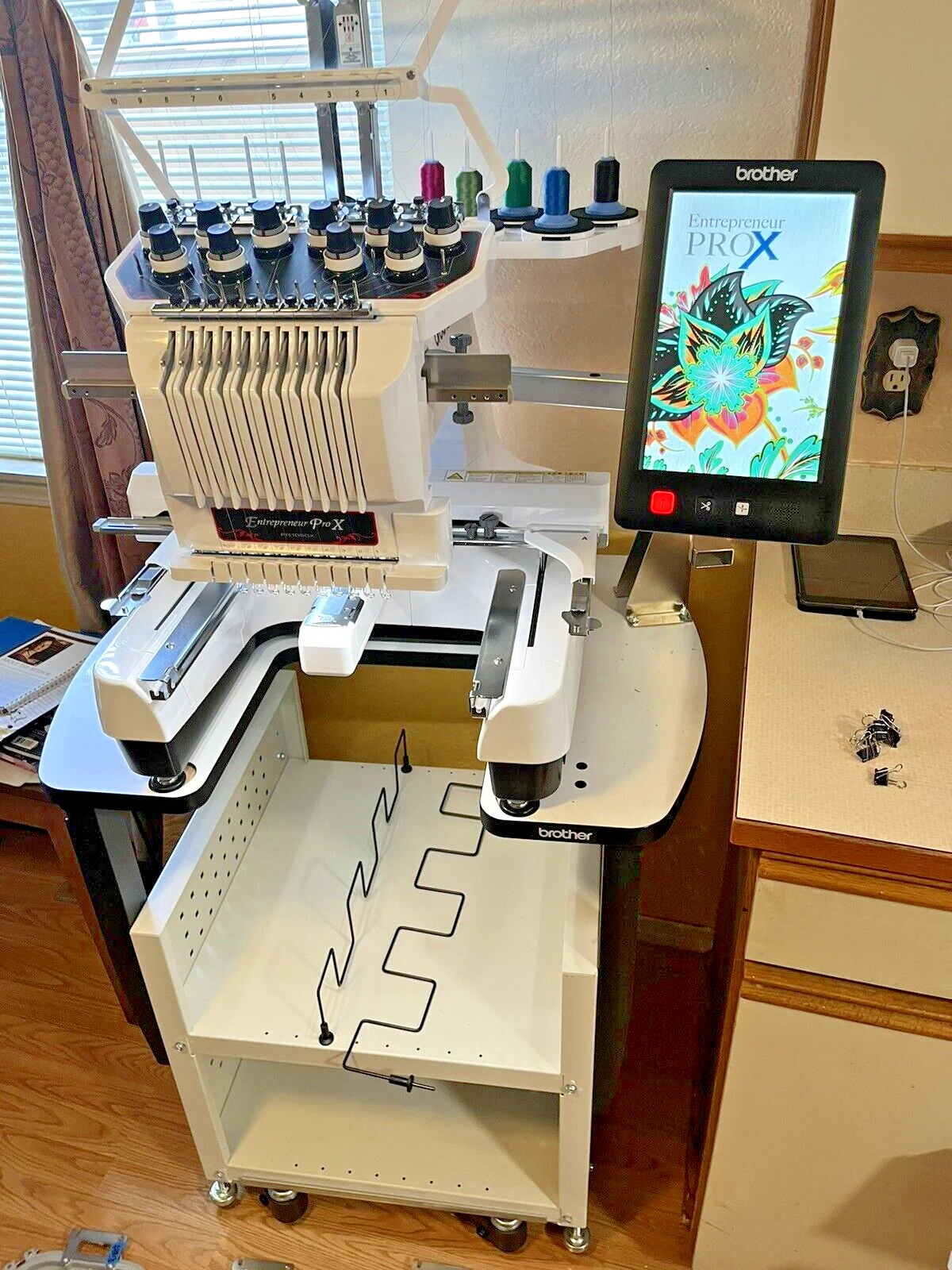 Летняя скидка 50%, набор для вышивальной машины и шляпы Brother IC Pro X PR1050X
Летняя скидка 50%, набор для вышивальной машины и шляпы Brother IC Pro X PR1050X