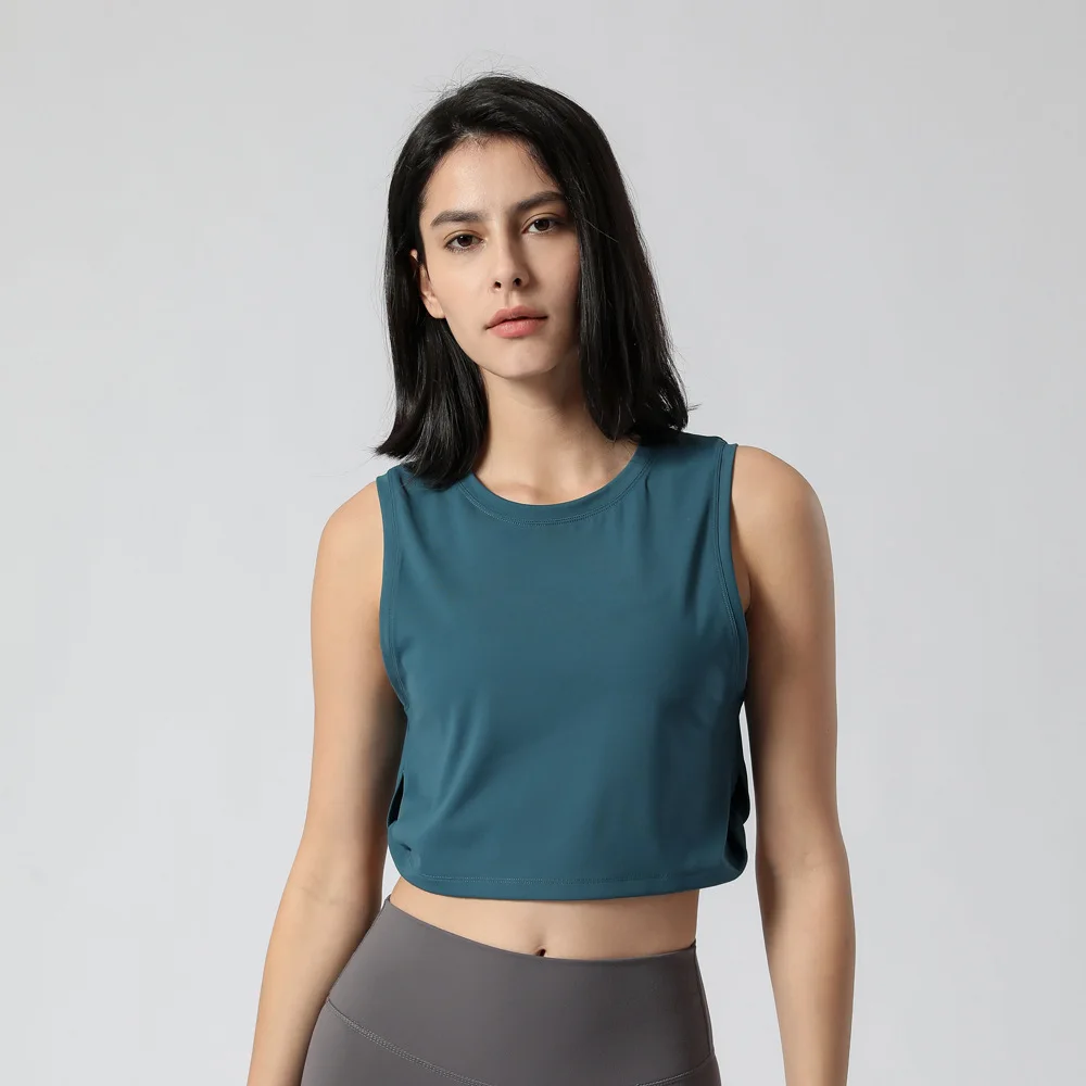 New yoga sports vest (women) European and American loose fitness vest (women) without bra
New yoga sports vest (women) European and American loose fitness vest (women) without bra