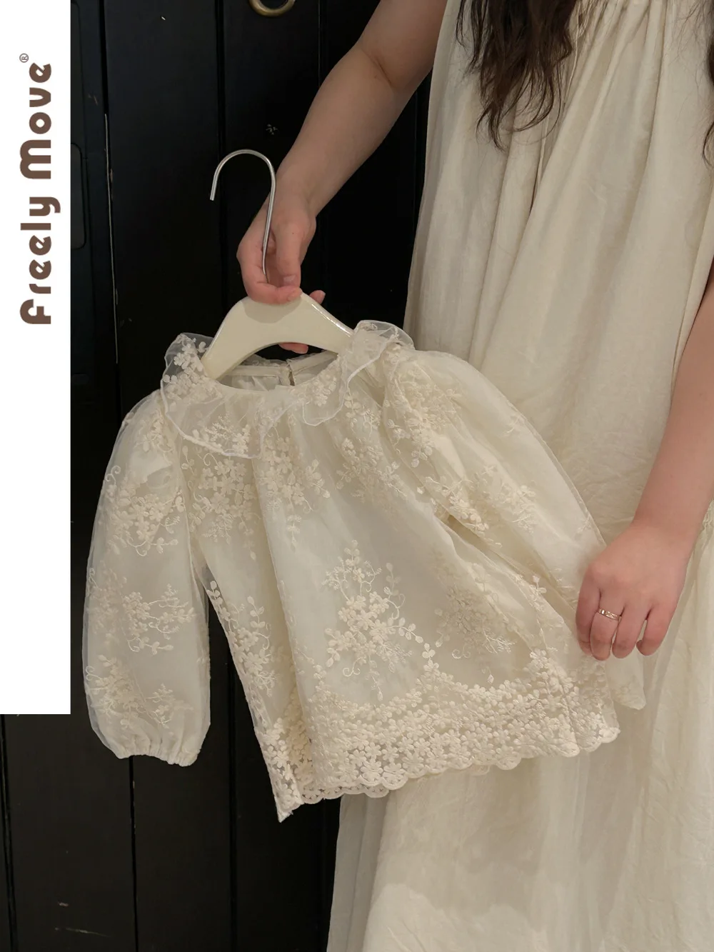 2023 Sweet Kids Blouses for Girls Long Sleeve Floral Lace Tulle Shirts Autumn Tops Baby Girls Blouse Children Clothing
2023 Sweet Kids Blouses for Girls Long Sleeve Floral Lace Tulle Shirts Autumn Tops Baby Girls Blouse Children Clothing