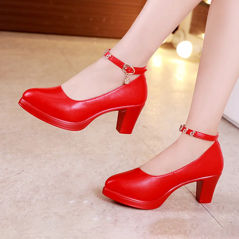 Plus Size 32-43 Block Heel Platform Pumps Women Wedding Shoes Red White 2023 Mary Jane Shoes Ladies High Heels Shoes Office
Plus Size 32-43 Block Heel Platform Pumps Women Wedding Shoes Red White 2023 Mary Jane Shoes Ladies High Heels Shoes Office