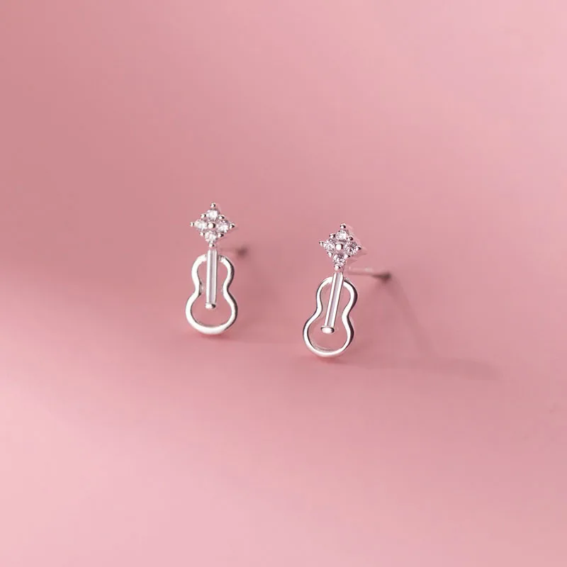 Pure 925 Sterling Silver Romantic Cute Note Violin Stud Earrings For Trendy Women Exquisite Everyday All-match Jewelry YME959
Pure 925 Sterling Silver Romantic Cute Note Violin Stud Earrings For Trendy Women Exquisite Everyday All-match Jewelry YME959