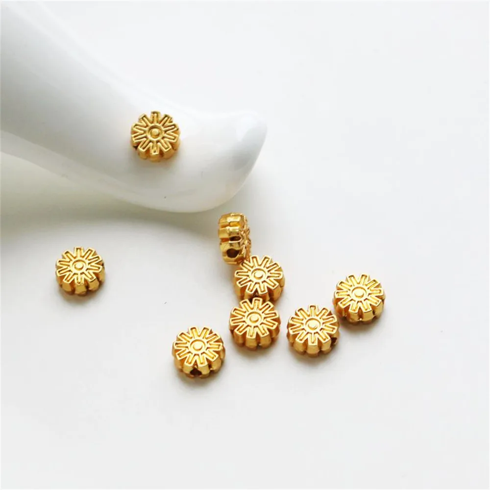 18K matte gold gear spacer wheel small hole spacer beads 6MM wheel bracelet necklace DIY jewelry accessory pieces
18K matte gold gear spacer wheel small hole spacer beads 6MM wheel bracelet necklace DIY jewelry accessory pieces