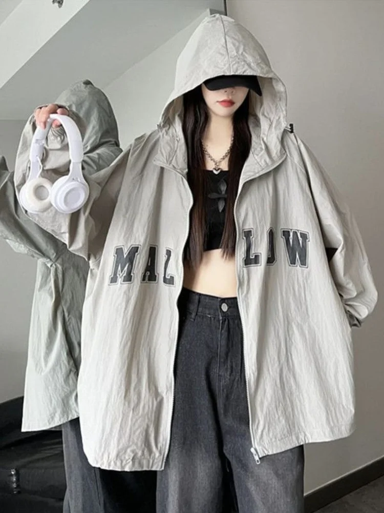 Солнцезащитные куртки Deeptown в стиле Харадзюку, женская уличная одежда Y2K, ветровка на молнии большого размера, корейская мода, винтажные повс... 
Солнцезащитные куртки Deeptown в стиле Харадзюку, женская уличная одежда Y2K, ветровка на молнии большого размера, корейская мода, винтажные повс...