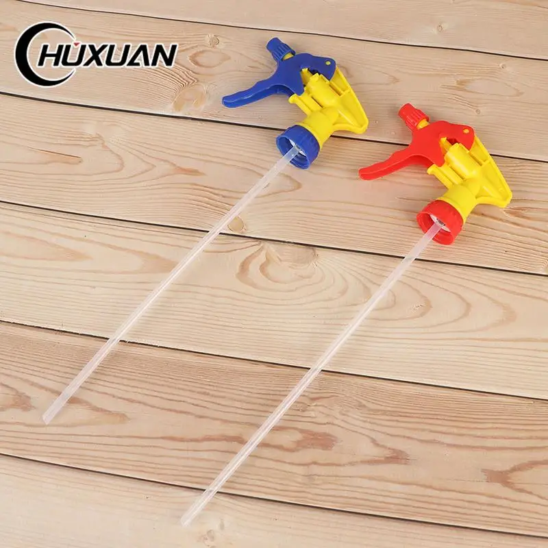 1Pc 25cm Ferramentas Water Pesticide Spraying Sprayer Home garden tools Plastic Bottle Connecting Red Gun Head Garden Supplies
1Pc 25cm Ferramentas Water Pesticide Spraying Sprayer Home garden tools Plastic Bottle Connecting Red Gun Head Garden Supplies