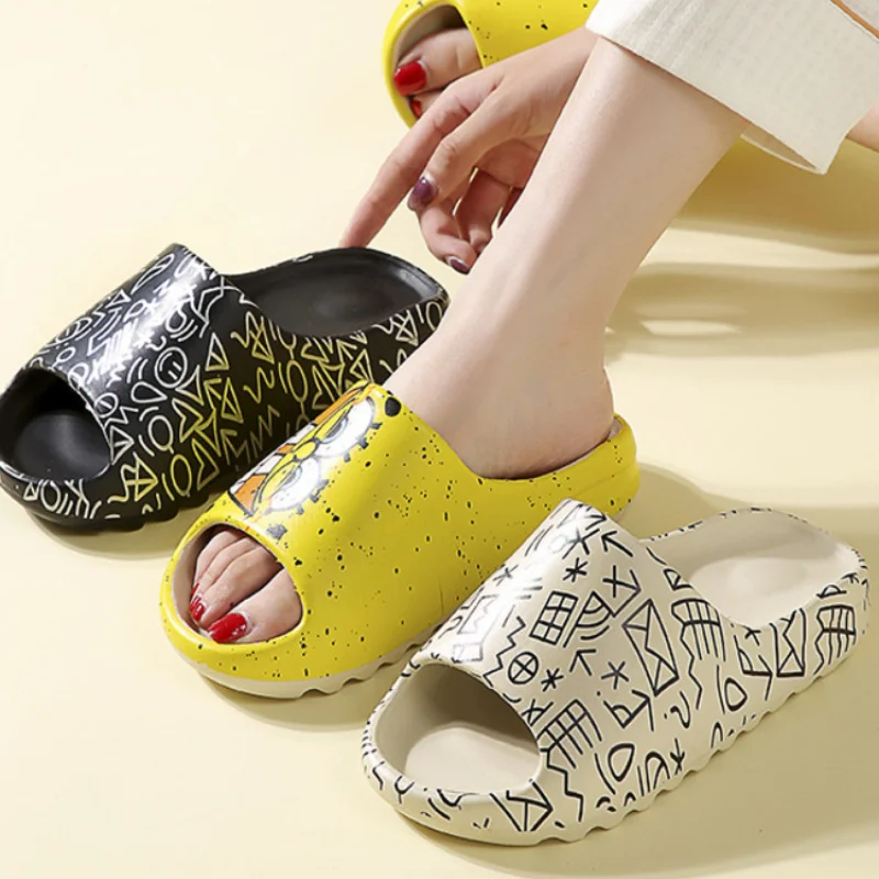 Designer Slides Summer House Thick Printed Graffiti Men Slippers Women Flip Flops Unisex Platform Shoes 2023 New Outdoor Sandals
Designer Slides Summer House Thick Printed Graffiti Men Slippers Women Flip Flops Unisex Platform Shoes 2023 New Outdoor Sandals