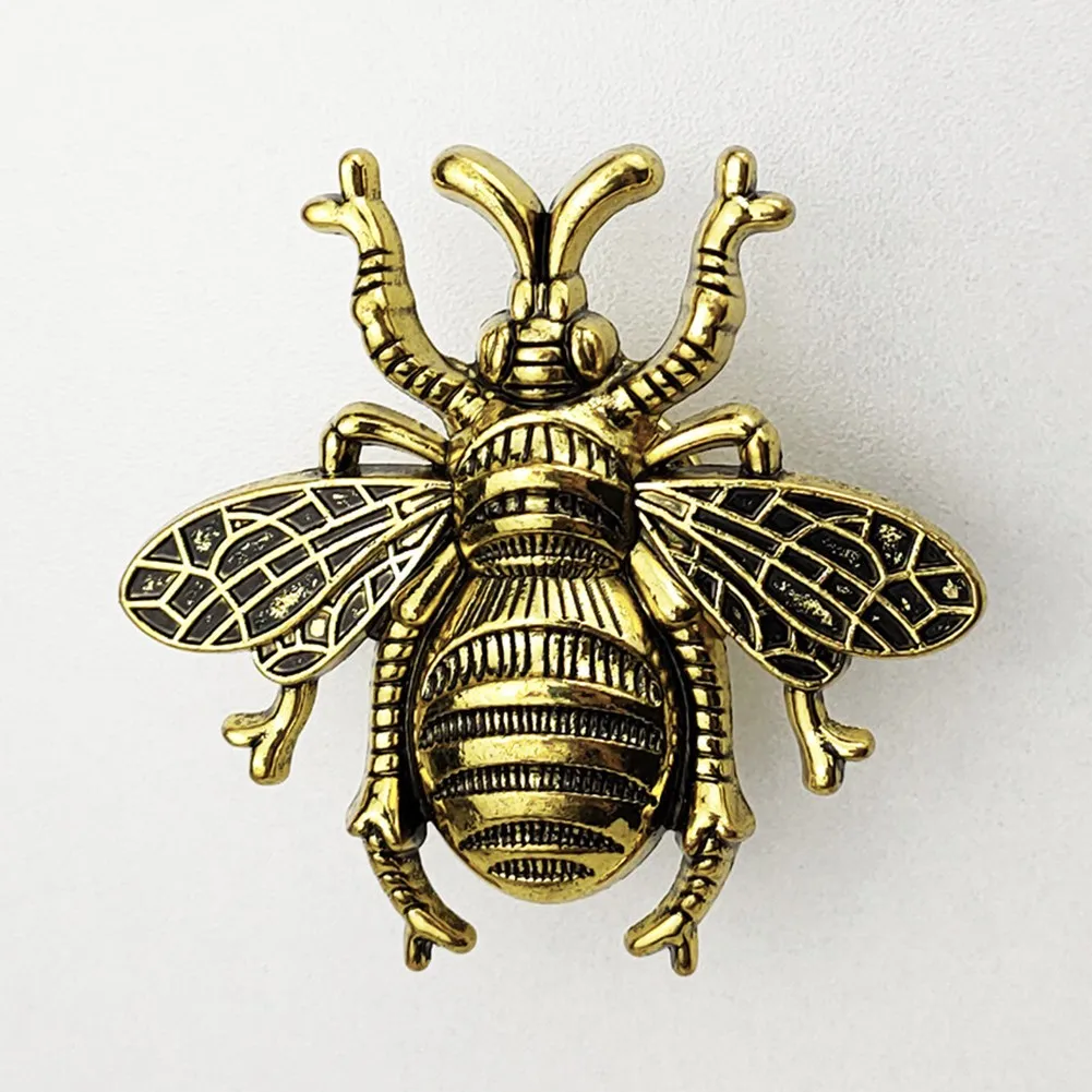 Bee Shape Drawer Handles 59*56*29mm Wardrobe Knob Zinc Alloy Furniture Handles Door Knobs Kitchen Cupboard In Stock
Bee Shape Drawer Handles 59*56*29mm Wardrobe Knob Zinc Alloy Furniture Handles Door Knobs Kitchen Cupboard In Stock