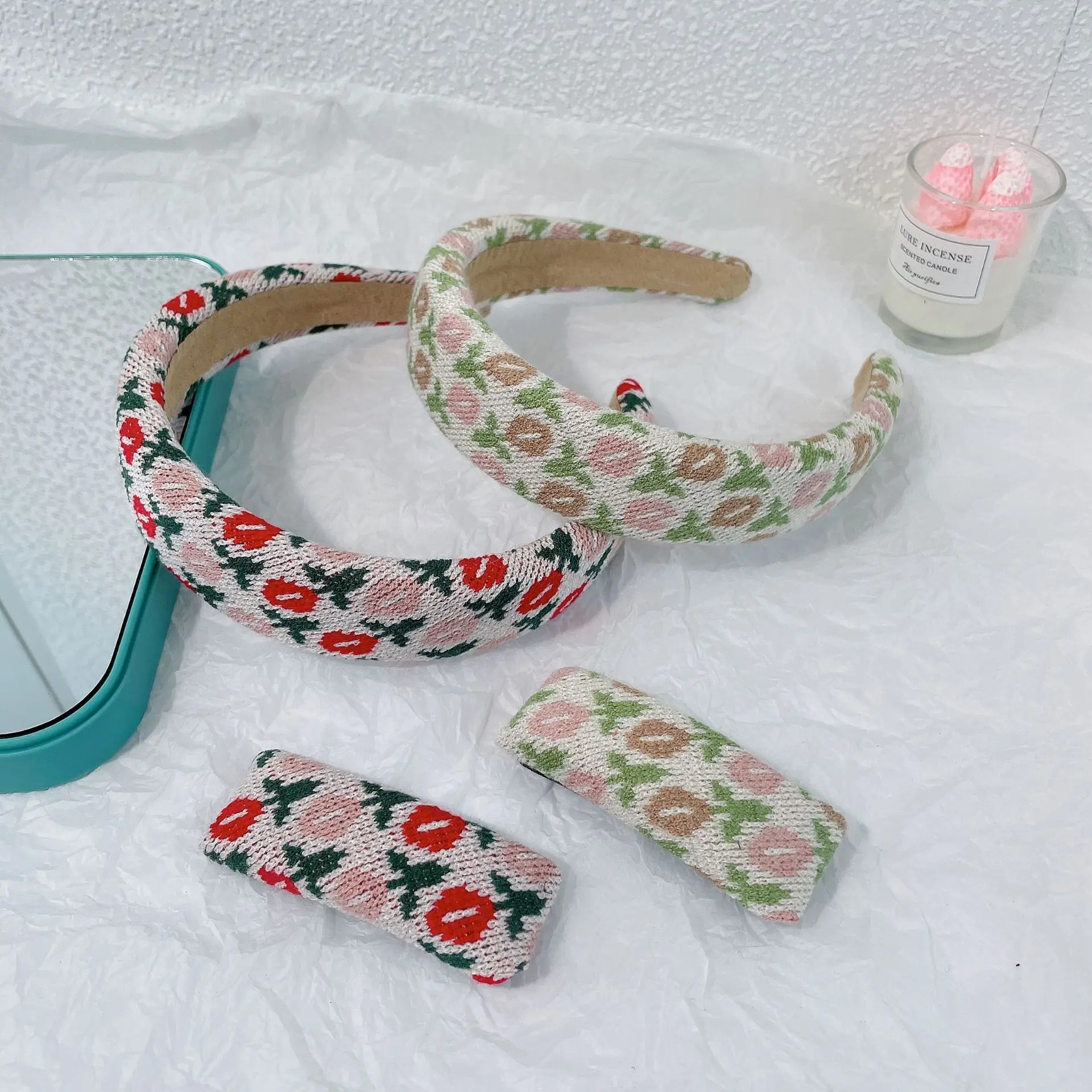 Romantic Flower Headband Forest Style Hairpin Temperament Knitted Sponge Headwear Increased Cranial Hair Accessories Wholesale
Romantic Flower Headband Forest Style Hairpin Temperament Knitted Sponge Headwear Increased Cranial Hair Accessories Wholesale
