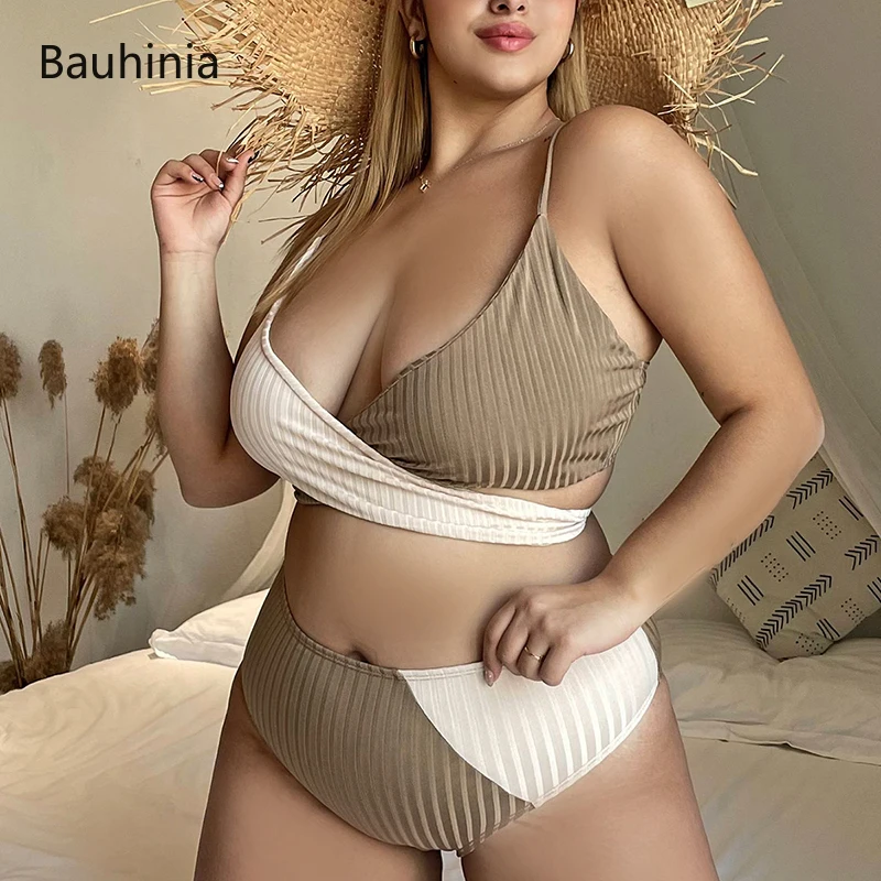 Lidafish новый сексуальный комплект бикини из двух предметов женский купальник пуш-ап Бразильский купальный костюм летний пляжный купальный к...
Lidafish новый сексуальный комплект бикини из двух предметов женский купальник пуш-ап Бразильский купальный костюм летний пляжный купальный к...