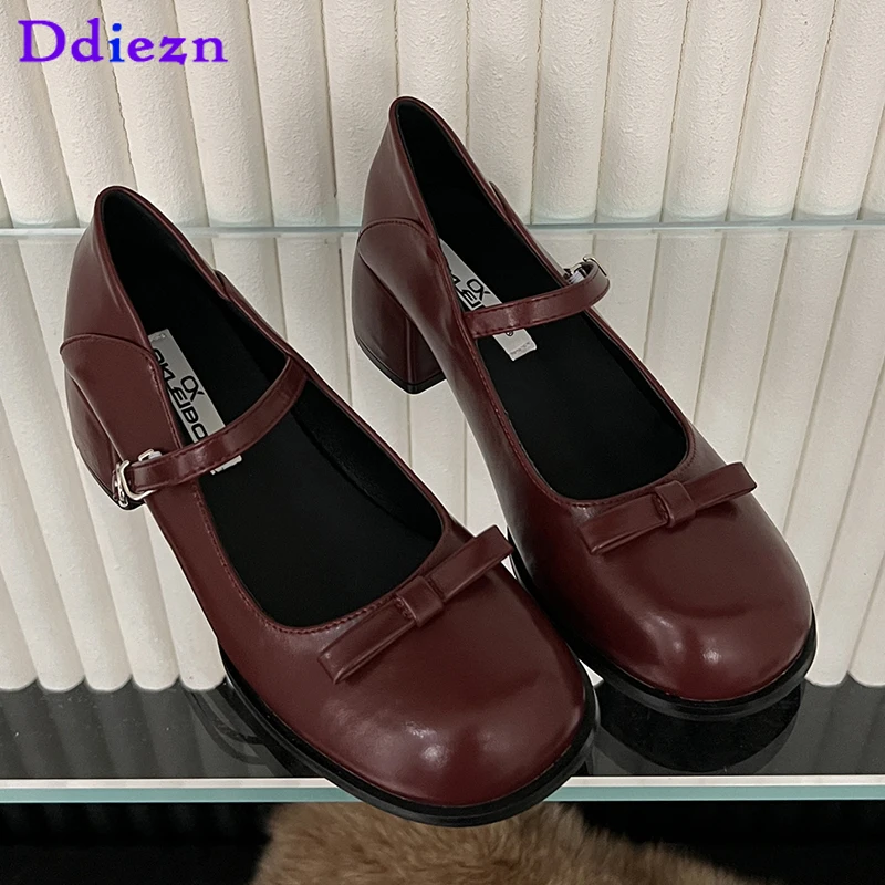 Women Mary Janes Shoes For Female Buckle Strap Fashion Butterfly-Knot Lolita Shallow Footwear Ladies Lolita Shoes With Low Heels
Women Mary Janes Shoes For Female Buckle Strap Fashion Butterfly-Knot Lolita Shallow Footwear Ladies Lolita Shoes With Low Heels