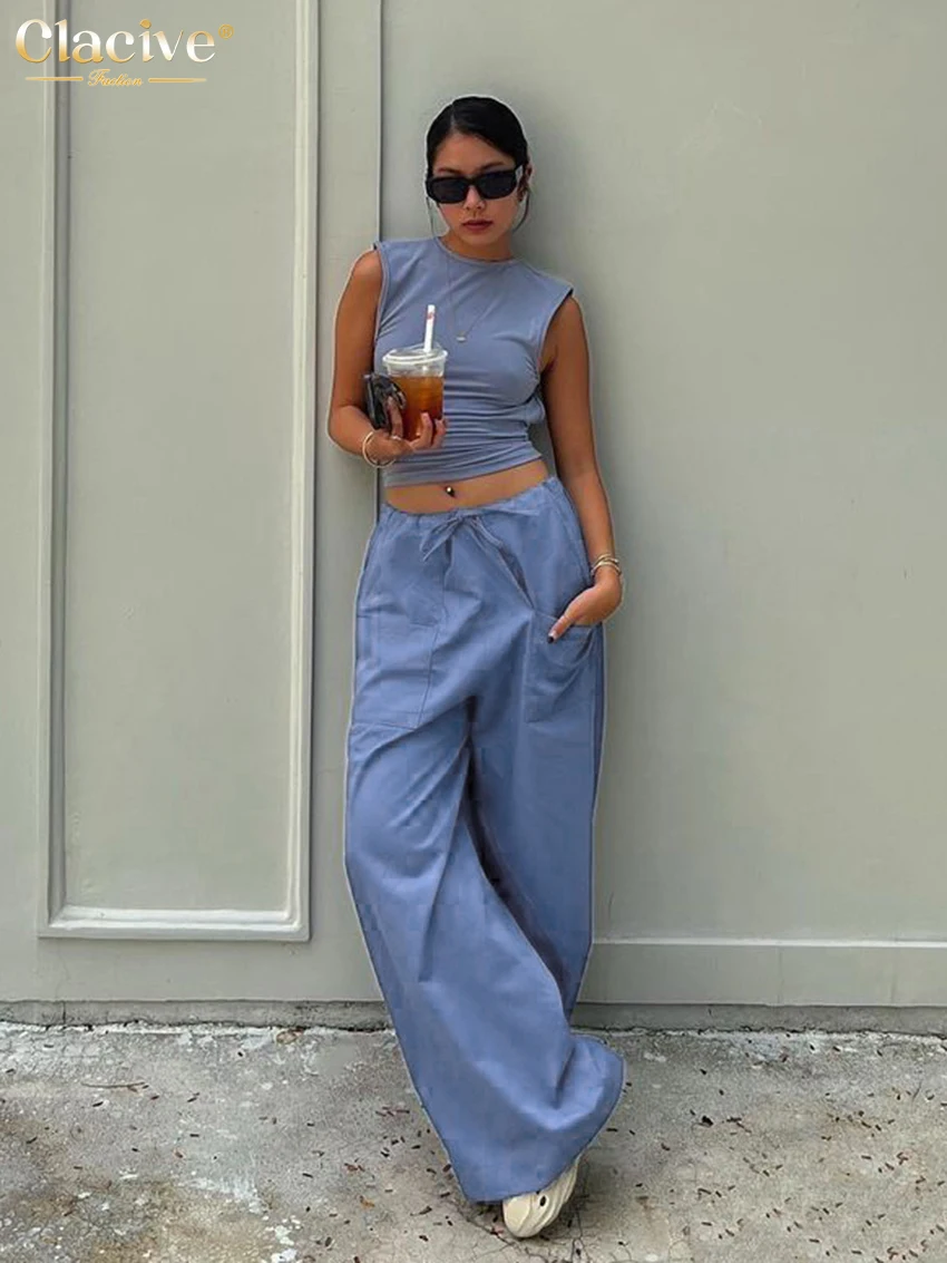 Clacive Casual Loose Blue Cargo Pants Women Fashion Lace-Up High Waist Wide Trousers Streetwear Pockets Pants Female Clothing
Clacive Casual Loose Blue Cargo Pants Women Fashion Lace-Up High Waist Wide Trousers Streetwear Pockets Pants Female Clothing