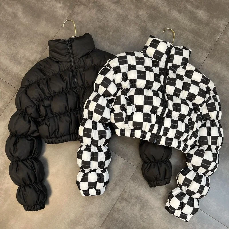 2022 Autumn Winter Stand Puff Long Sleeve Black Parkas Short Jacket Streetwear Contrast Zipper Plaid Woman Parkas Coat
2022 Autumn Winter Stand Puff Long Sleeve Black Parkas Short Jacket Streetwear Contrast Zipper Plaid Woman Parkas Coat