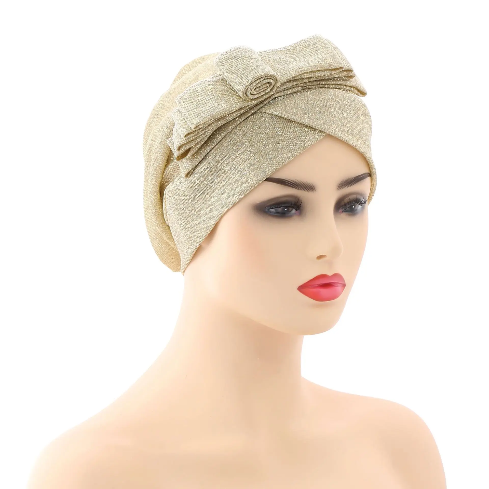 2022 New Crimped Flower Multicolor Bright Silk Cloth Powder Spreading Turban Hat Muslim Turban Hat
2022 New Crimped Flower Multicolor Bright Silk Cloth Powder Spreading Turban Hat Muslim Turban Hat