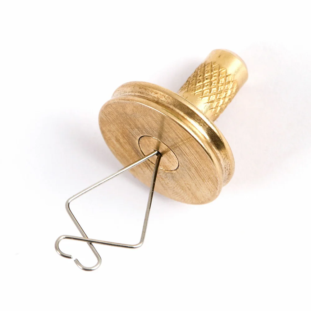 1pcs Brass Fishing Dubbing Winder Golden Corrosion Resistant Portable Outdoor Fly Fishing Tie-making Tool Rotary Twister
1pcs Brass Fishing Dubbing Winder Golden Corrosion Resistant Portable Outdoor Fly Fishing Tie-making Tool Rotary Twister