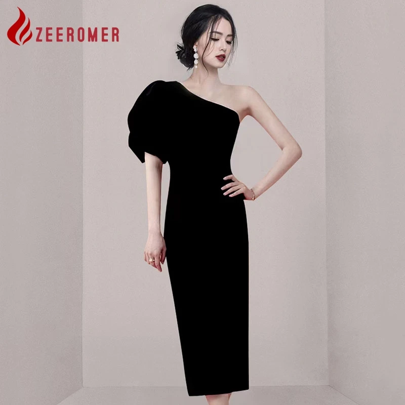 Летнее модное асимметричное платье-карандаш с диагональным воротником, женское облегающее офисное платье средней длины на одно плечо с пышными рукавами
Летнее модное асимметричное платье-карандаш с диагональным воротником, женское облегающее офисное платье средней длины на одно плечо с пышными рукавами