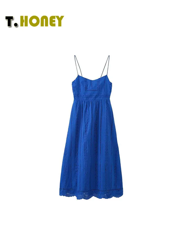 TELLHONEY женское модное платье с V-образным вырезом, вышивкой на бретельках, женские повседневные платья средней длины без рукавов с высокой талией и подолом
TELLHONEY женское модное платье с V-образным вырезом, вышивкой на бретельках, женские повседневные платья средней длины без рукавов с высокой талией и подолом