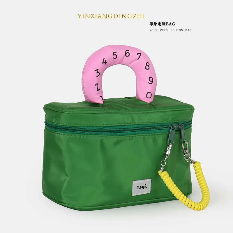 Fashion Women Colorism Make-up Handbags Girl Exquisite Storage Totes Birthday Gift for Girlfriends Ladies Casual Cosmetic Bags
Fashion Women Colorism Make-up Handbags Girl Exquisite Storage Totes Birthday Gift for Girlfriends Ladies Casual Cosmetic Bags