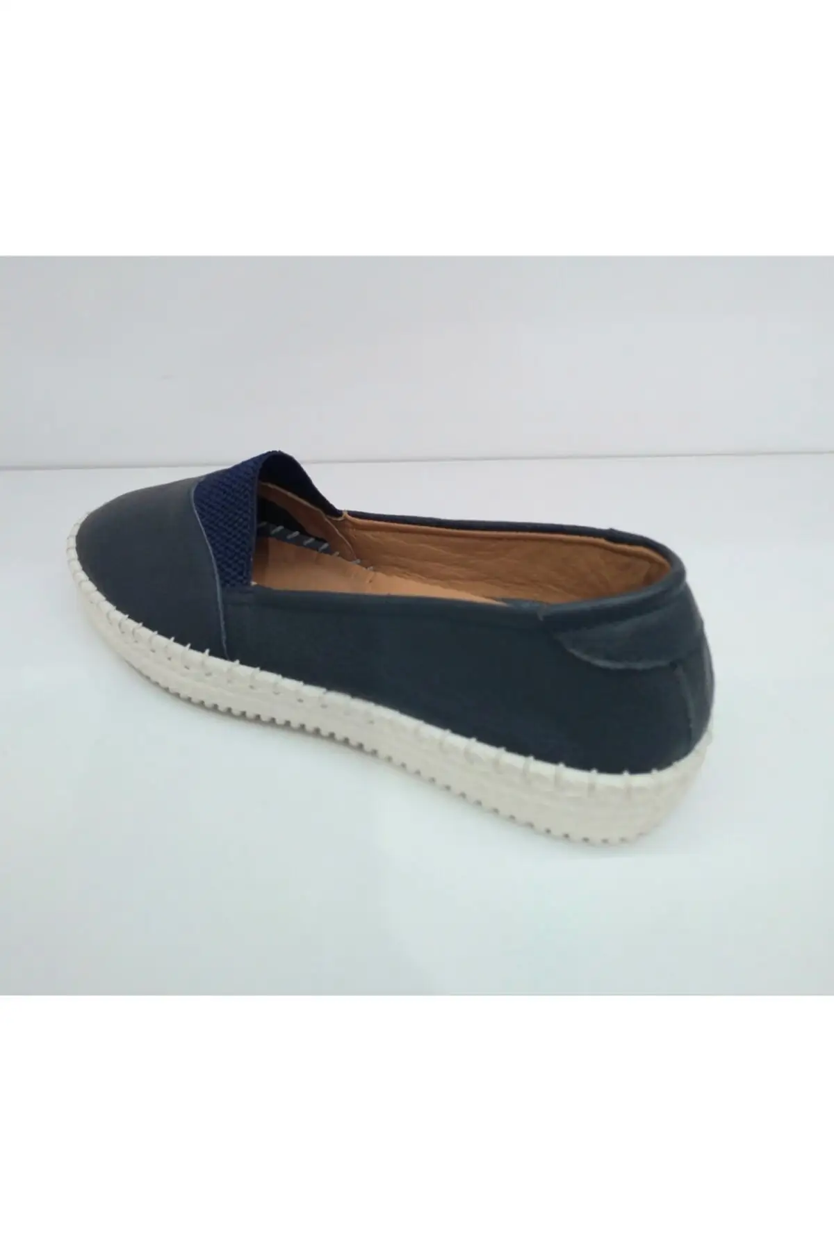 Women Flats Shoes Navy Blue Flat Sole Genuine Leather Fashion Flats For Ladies Casual Shoes Elegant Flat Summer Footwear
Women Flats Shoes Navy Blue Flat Sole Genuine Leather Fashion Flats For Ladies Casual Shoes Elegant Flat Summer Footwear