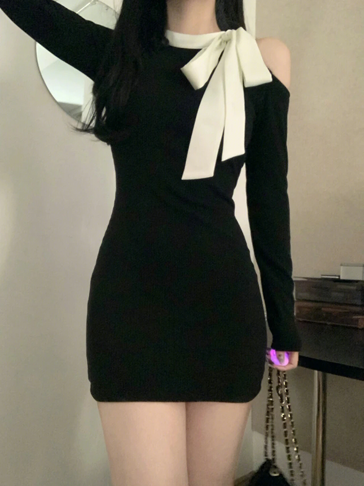 Women Sexy Black Dress Off Shoulder Bow Lace-up Neck Long Sleeve Elegant Dresses Korean Fashion Female Bodycon Vestidos
Women Sexy Black Dress Off Shoulder Bow Lace-up Neck Long Sleeve Elegant Dresses Korean Fashion Female Bodycon Vestidos