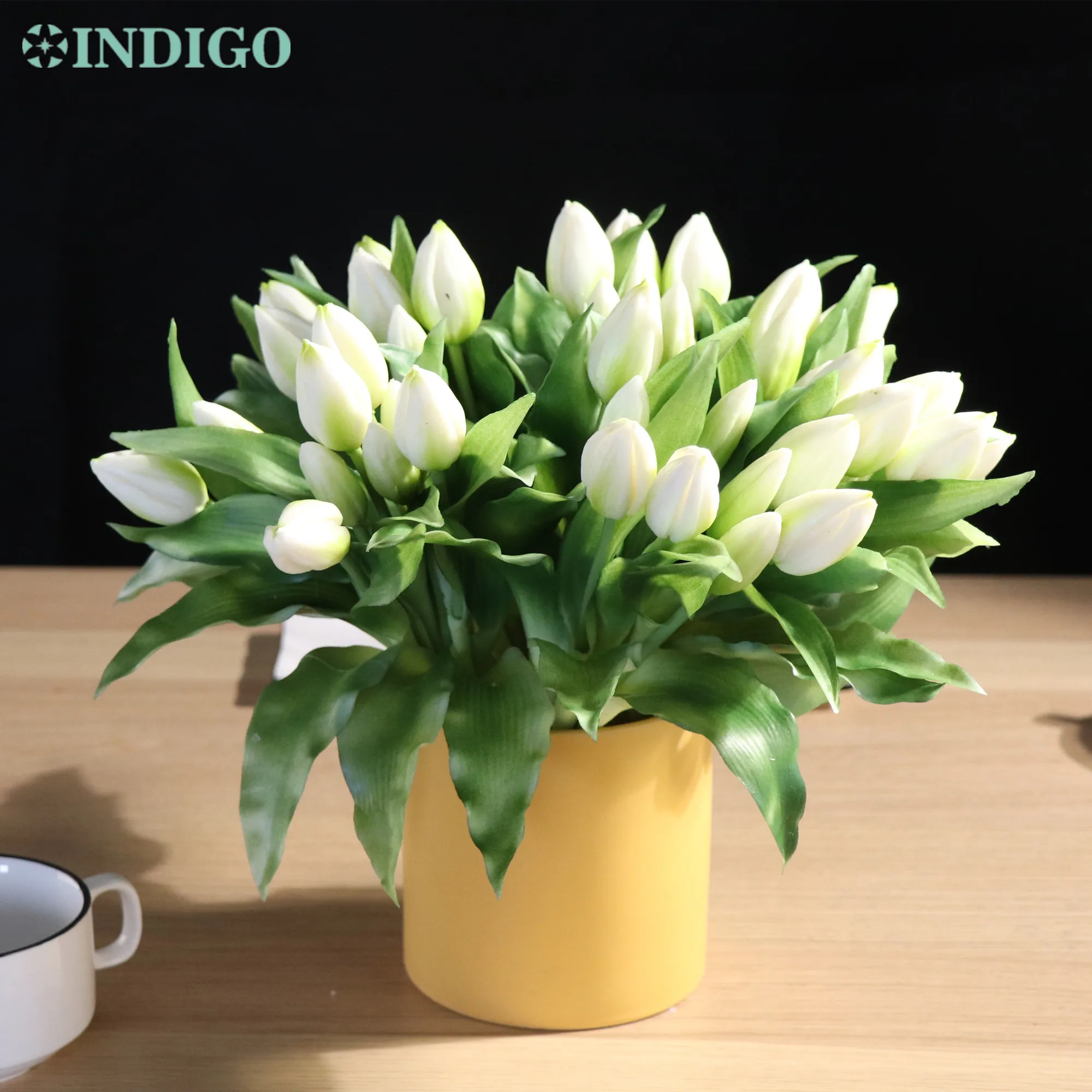 9Pcs BudsTulip Bouquet Black Tulip 28CM Real Touch PE Silicone Artificial Flower Wedding Home Christmas Decoration - INDIGO
9Pcs BudsTulip Bouquet Black Tulip 28CM Real Touch PE Silicone Artificial Flower Wedding Home Christmas Decoration - INDIGO
