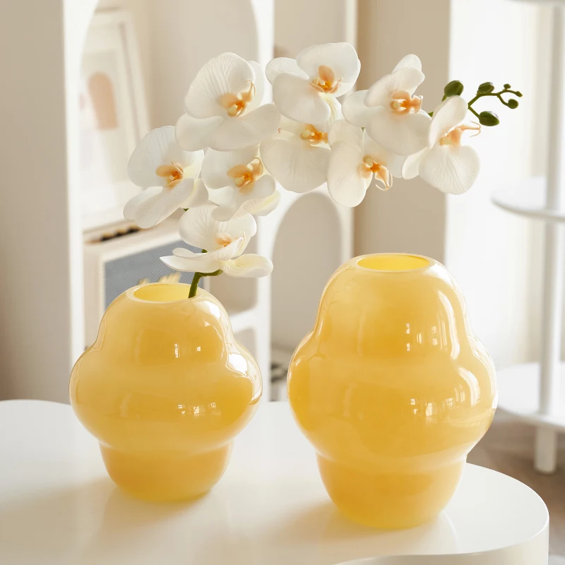 Medieval Fenton Glass Vases French Creamy Jade Living Room Aquaculture Flower Arrangement Living Room Decoration Advanced Craft
Medieval Fenton Glass Vases French Creamy Jade Living Room Aquaculture Flower Arrangement Living Room Decoration Advanced Craft