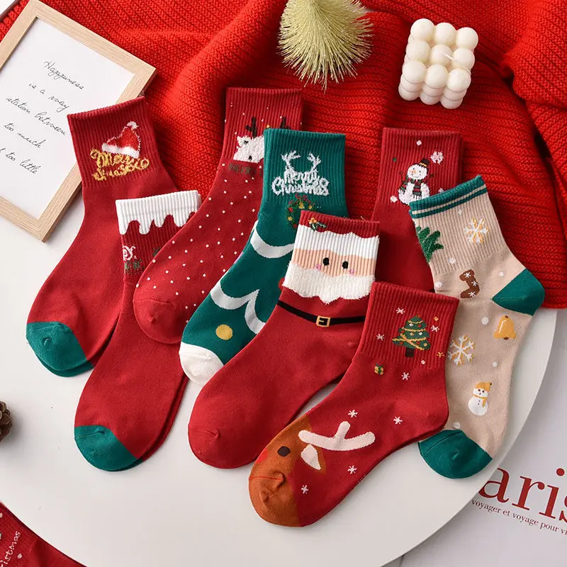 5PCS Cartoon Creativity Christmas Socks Mid-calf Socks Autumn Winter New Christmas Gifts for Couples Santa Sock Couple Socks
5PCS Cartoon Creativity Christmas Socks Mid-calf Socks Autumn Winter New Christmas Gifts for Couples Santa Sock Couple Socks