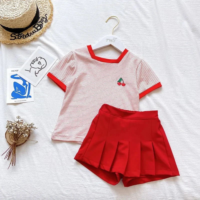 VIDMID Girls short sleeve set 2022 spring new girl baby cherry stripe short sleeve T-shirt + skirt pants two-piece set P6382
VIDMID Girls short sleeve set 2022 spring new girl baby cherry stripe short sleeve T-shirt + skirt pants two-piece set P6382