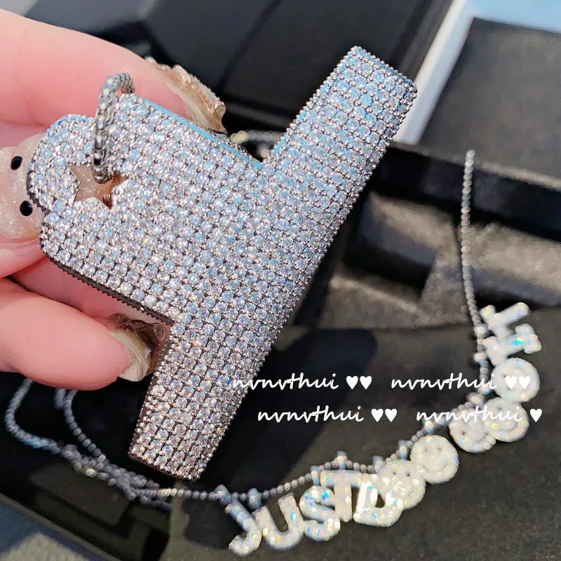 Bright Gem Chain Sweater Chain Plated 18K Platinum Micro Inlaid Zircon Clip Pendant Necklace Full Diamond Badge Clip
Bright Gem Chain Sweater Chain Plated 18K Platinum Micro Inlaid Zircon Clip Pendant Necklace Full Diamond Badge Clip