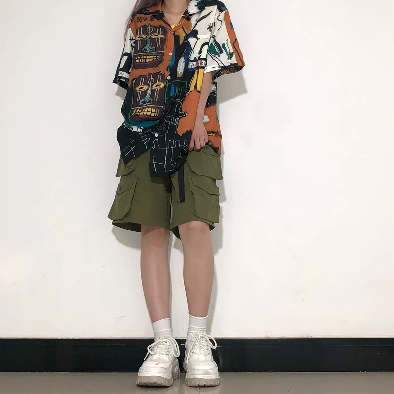 KAPITAL Hirata Hehong Hip Hop Fashion Overalls Five Point Shorts Multi Pocket Japanese Men's and Women's Army Green Same Style 
KAPITAL Hirata Hehong Hip Hop Fashion Overalls Five Point Shorts Multi Pocket Japanese Men's and Women's Army Green Same Style